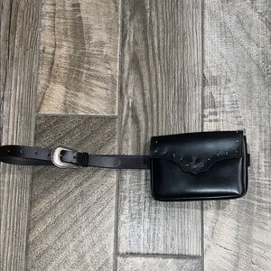 New Frye Black Leather Belt Bag